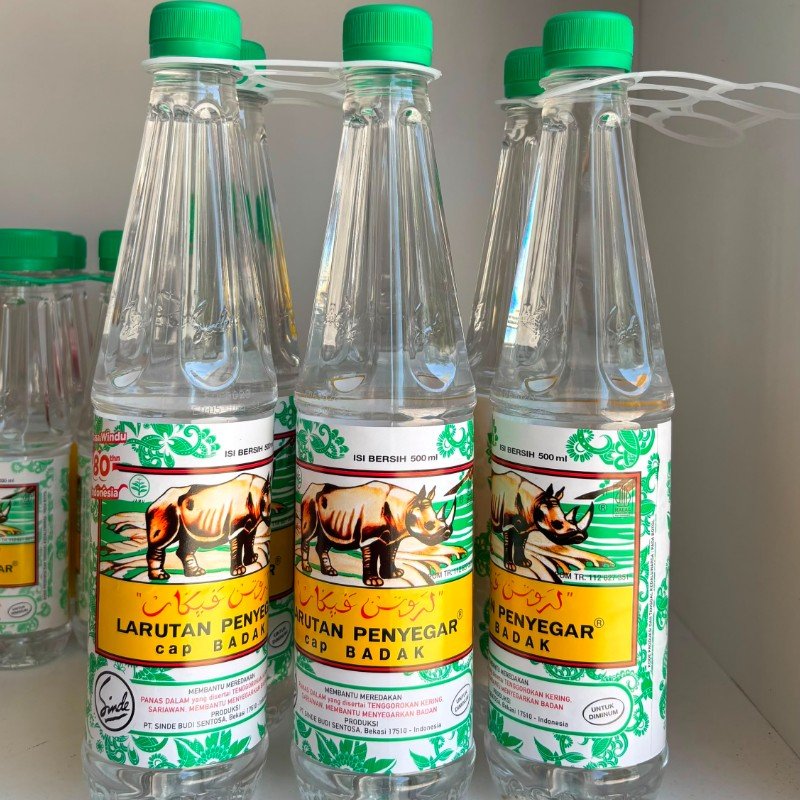 LARUTAN PENYEGAR CAP BADAK 500ML
